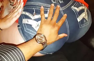 అబ్బాయిలను అనుమతించలేదు!