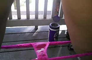 ప్యాంటీలో పబ్లిక్ డ్రిప్పింగ్