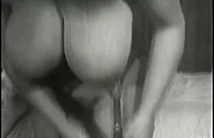 ఫ్రీక్స్ ఆఫ్ నేచర్ 182 గ్రానీ కపుల్ Bdsm ఫన్
