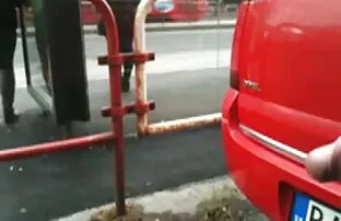 పబ్లిక్ 02 లో అమ్మాయిల వెనుక కమ్