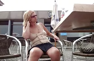 పబ్లిక్ ఫ్లాష్