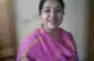మిల్ఫ్ విత్ రియల్లీ బిగ్ టిట్స్