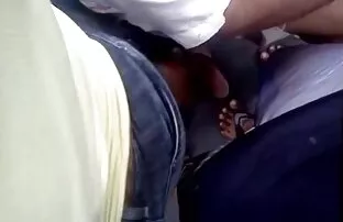 మాబ్ బస్ వీడియోలో