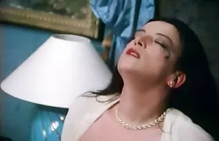 బిగ్ టిట్స్ పుస్సిలింగ్-లా 80 లు