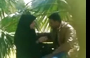 పెద్దలు, అరబ్, బహిరంగంగా ఫక్
