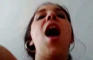 యువ అరబ్ అమ్మాయి సక్స్ మరియు