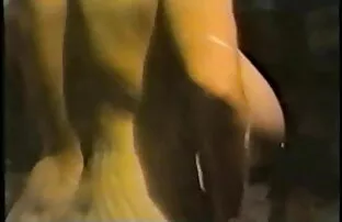 అద్భుతమైన మహిళ.
