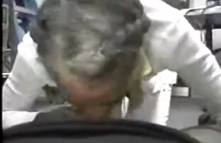 నల్ల బామ్మ