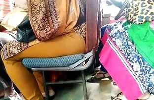 బంగ్లాదేశ్ బస్సు ప్రదర్శన