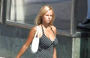 అభ్యర్థి - బస్టీ బౌన్స్ టిట్స్ వాల్యూమ్ 3